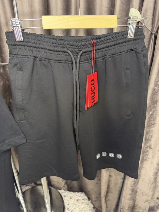 Compleu Hugo tricou plus pantalon scurt S M L XL 2XL