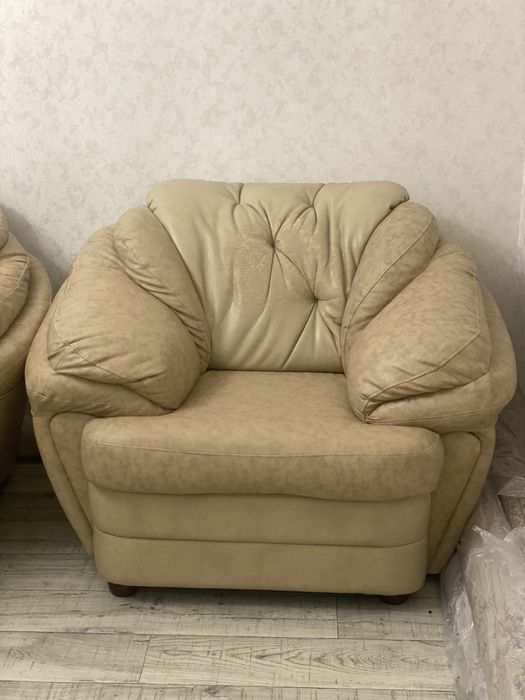 Продам диван Монализа 1-3-1