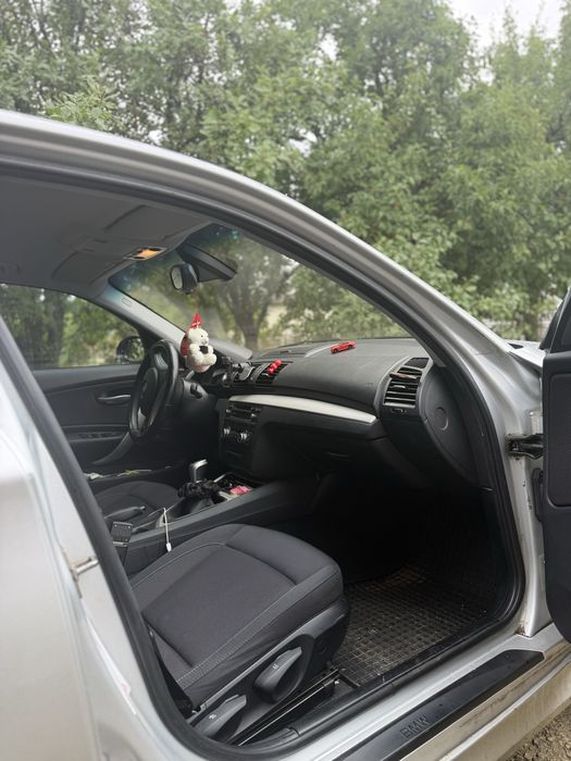 BMW 1 Series 2009 — imagine 5