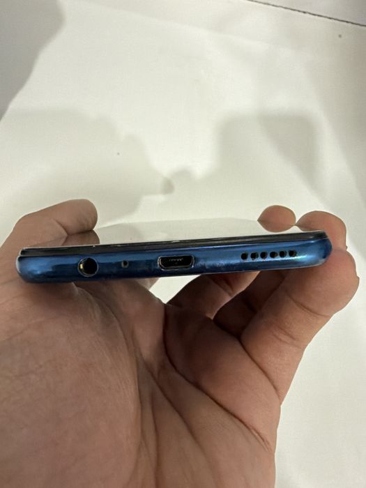 Продам Vivo v17 neo