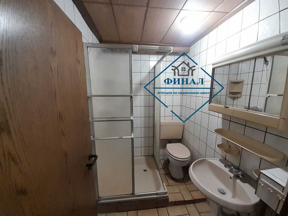 Продава се Двустаен апартамент в Шумен, Тракия - 67 кв.м за 1104 €/кв.м - Снимка #5