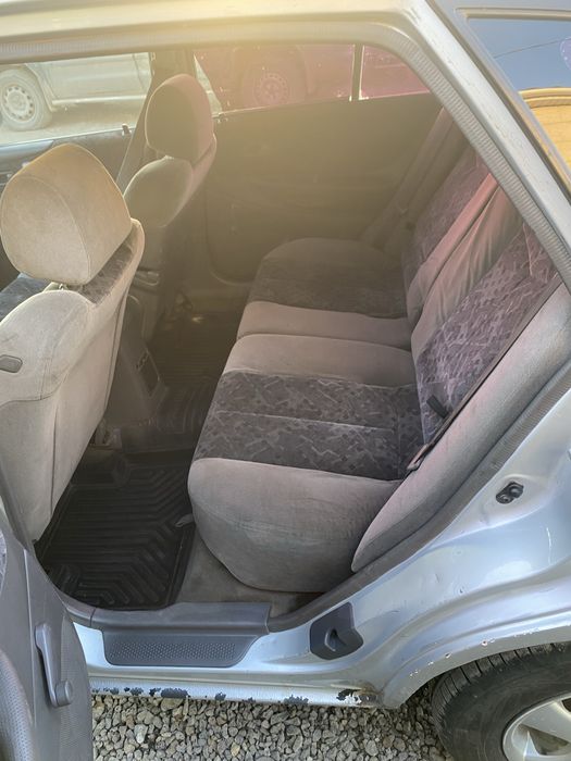 Продам мазда 323