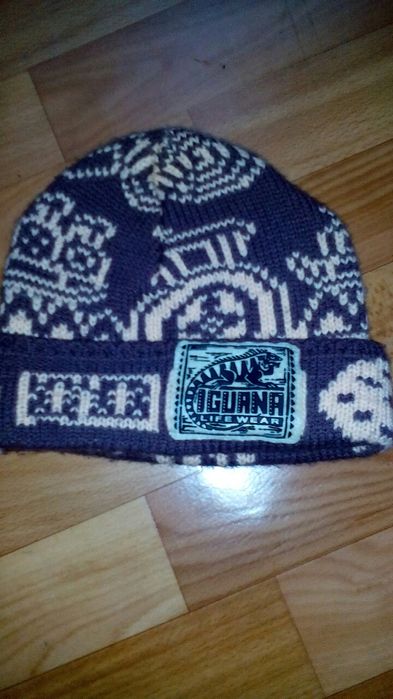 Зимни шапки Atlas и Iguana