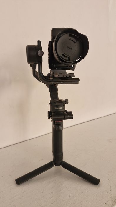 Sony A6400 + Sigma 16mm F1.4 + Ronin SC2, Kit Complet pentru Filmare 4K