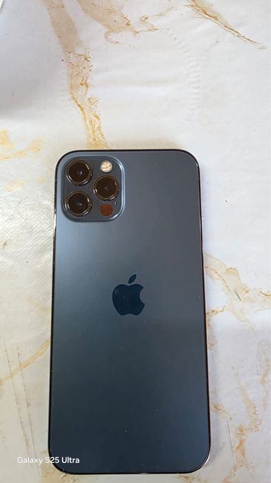 Iphone 12 про с коробкой