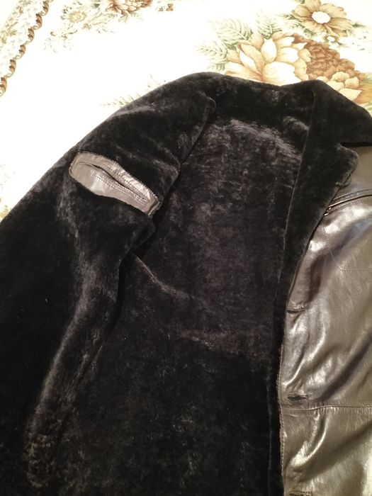 Куртка меховая,кожаная.