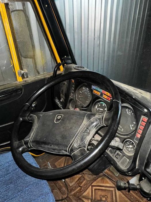 КамАЗ Тягач 2008 года