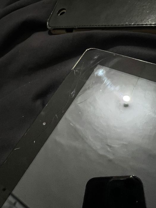 Старый IPad на запчасти