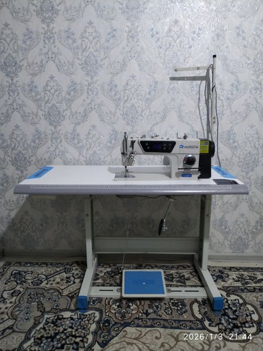 Rozev tikuv moshinasi sotiladi. Yangi.