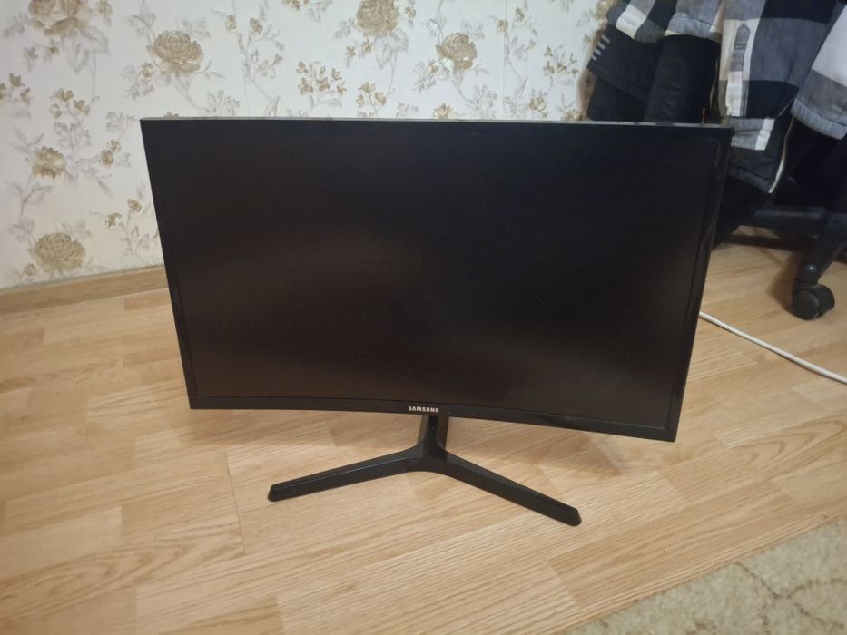 Monitor samsung curbat full hd 27 inch 75 hz led