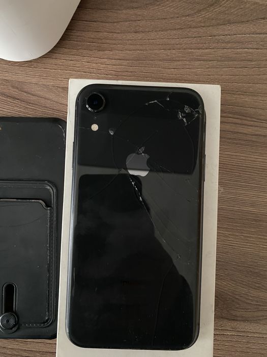 Iphone XR 64 гб с коробкой