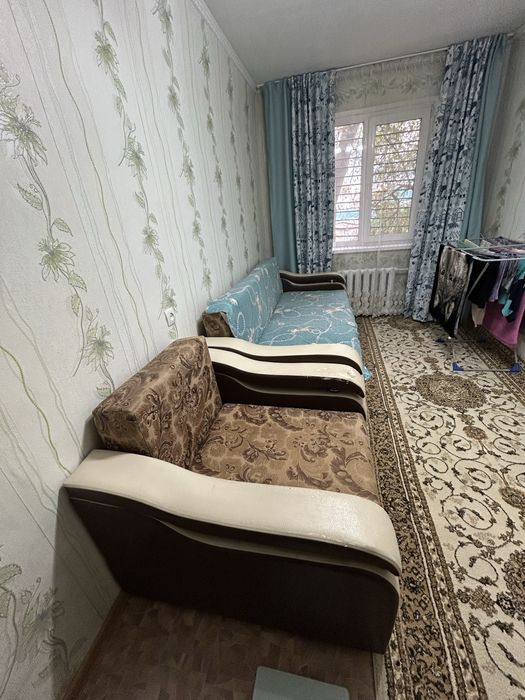 Продам диван +2 кресла