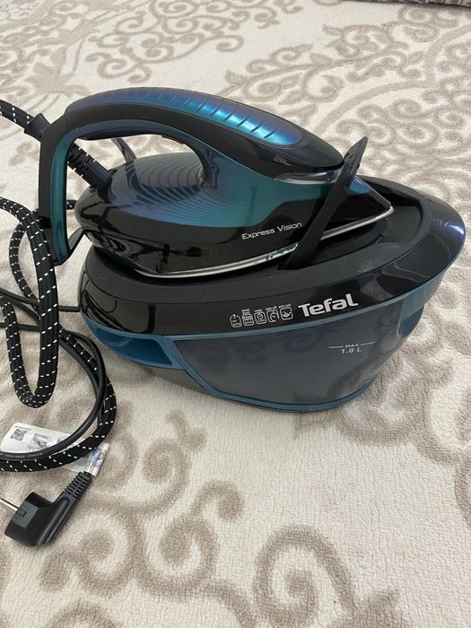 Парогенератор утюг Tefal