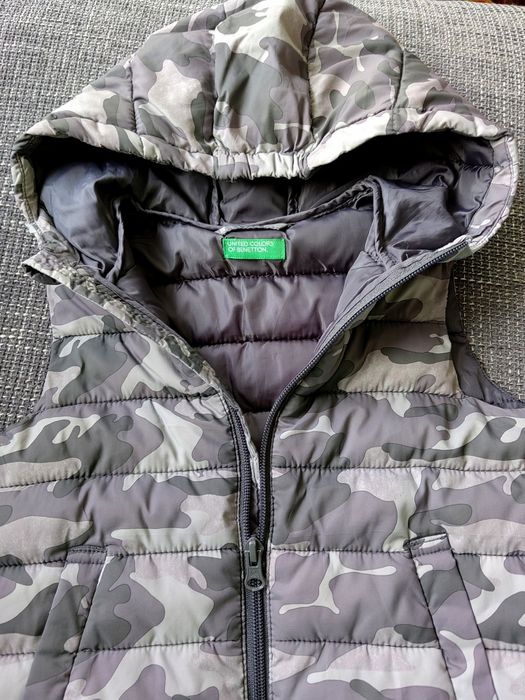 Детски елек Benetton