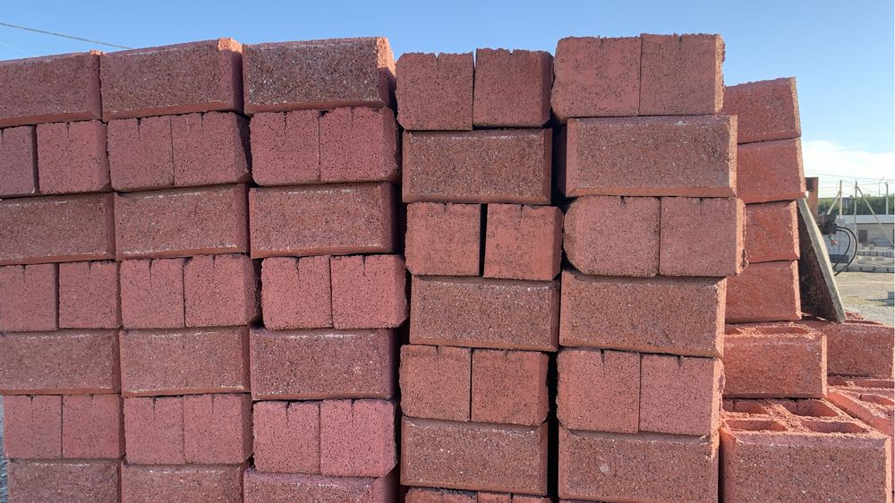 Рванные шлакоблоки