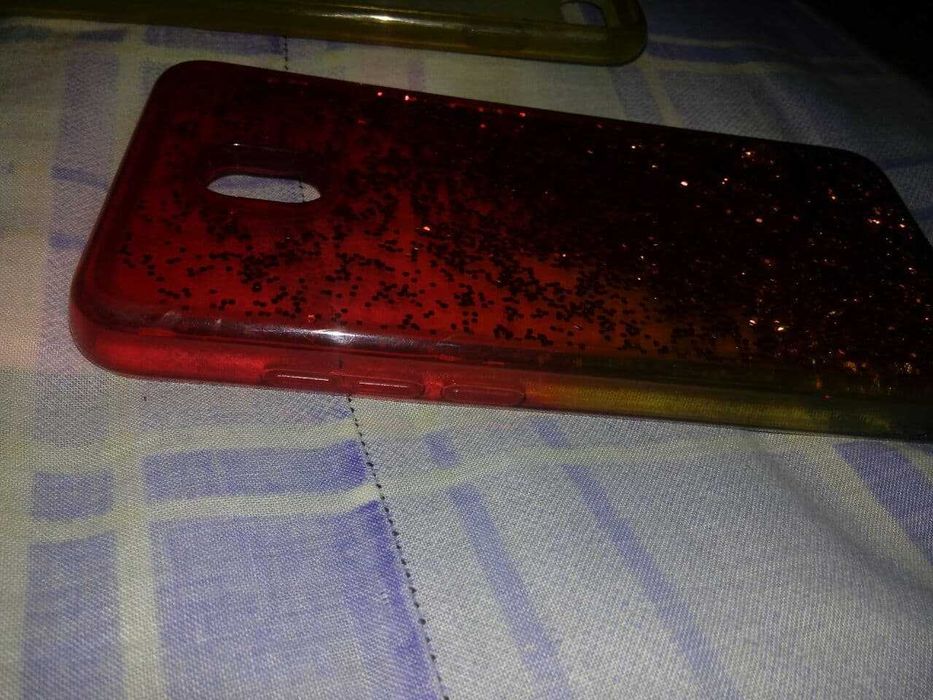 Чехлы на телефон Samsung