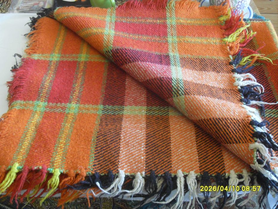 Продавам ново "Одеало родопско луксозно"