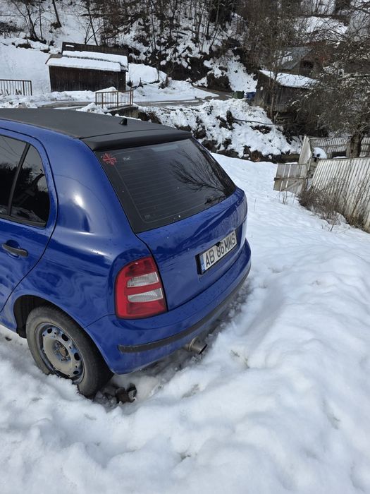 Vând skoda fabia 1   1.4 benzină