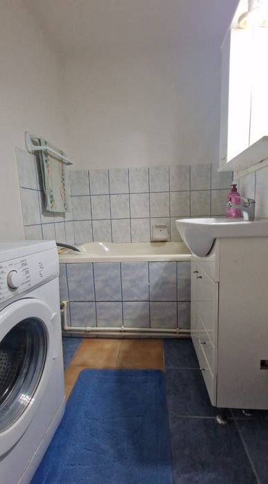Apartament 2 camere, decomandat – zona MB, etaj 2.
