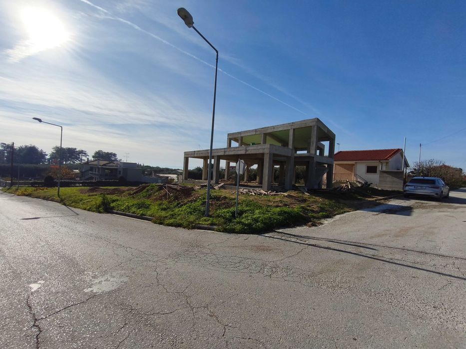 Продава нова 2 ет сграда 81м2 с вълшебна гледка море в Офринио, Гърция