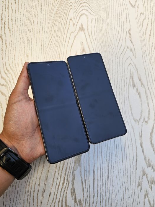 Samsung Galaxy Z Flip 5 (5G + e sim). Joyi 8/512 GB. Garantya beriladi