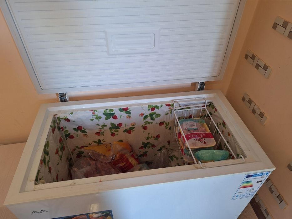 Продается морозильник