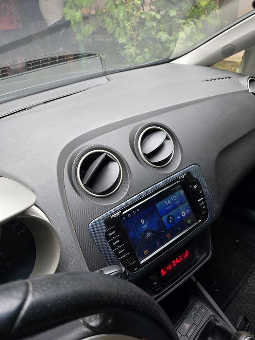 Navigatie android Seat Ibiza Carplay Waze