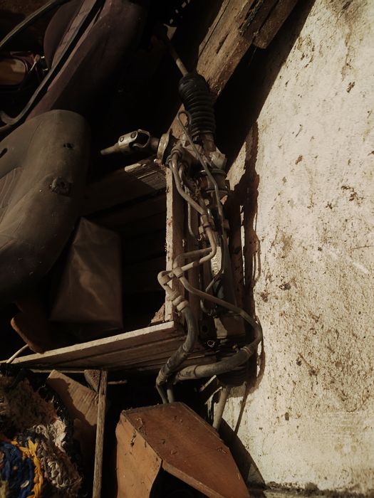 Запчасти на Мазда 323 слепая