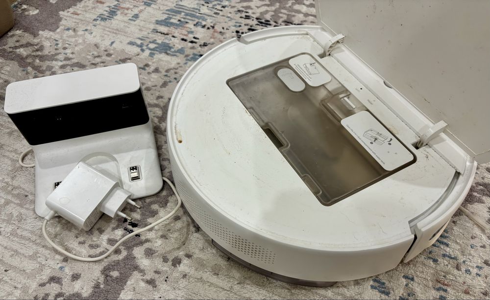 Продам робот пылесос Xiaomi