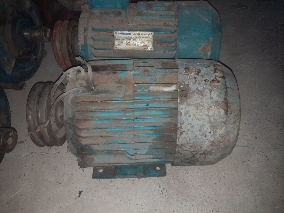 Matorlar sotiladi. 23 dona hammasi ishchi holatda narxi 3mlndan 5mlnga