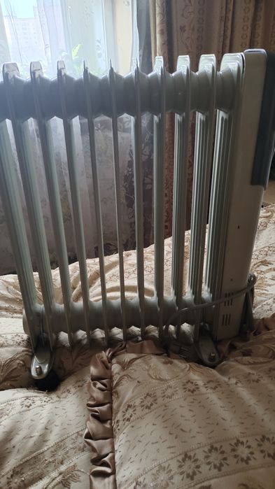 Продам масляный радиатор