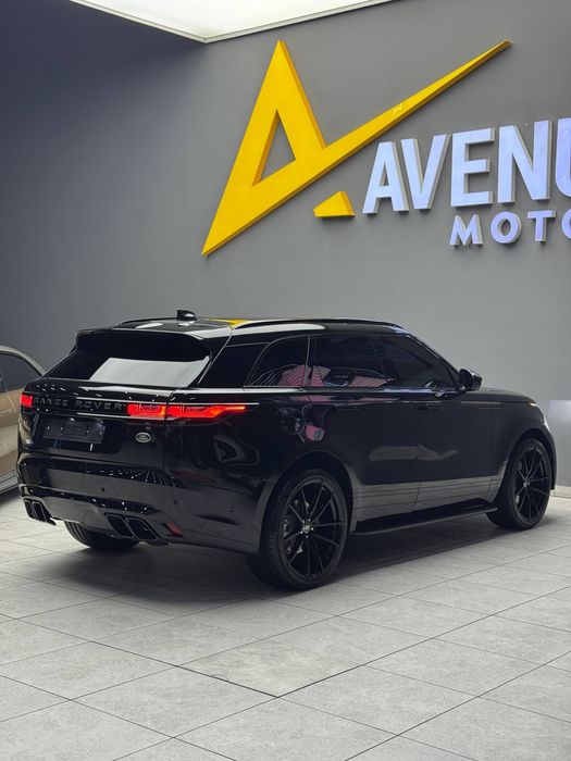 В продаже Land Rover Range Rover VELAR