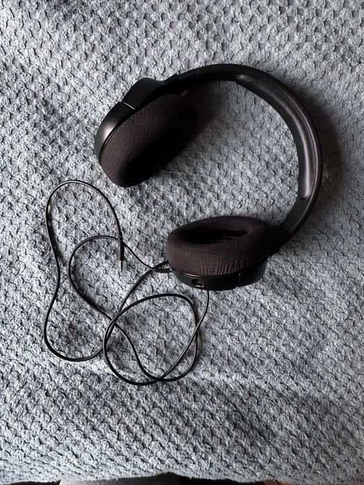 Продам игровые наушники SteelSeries.