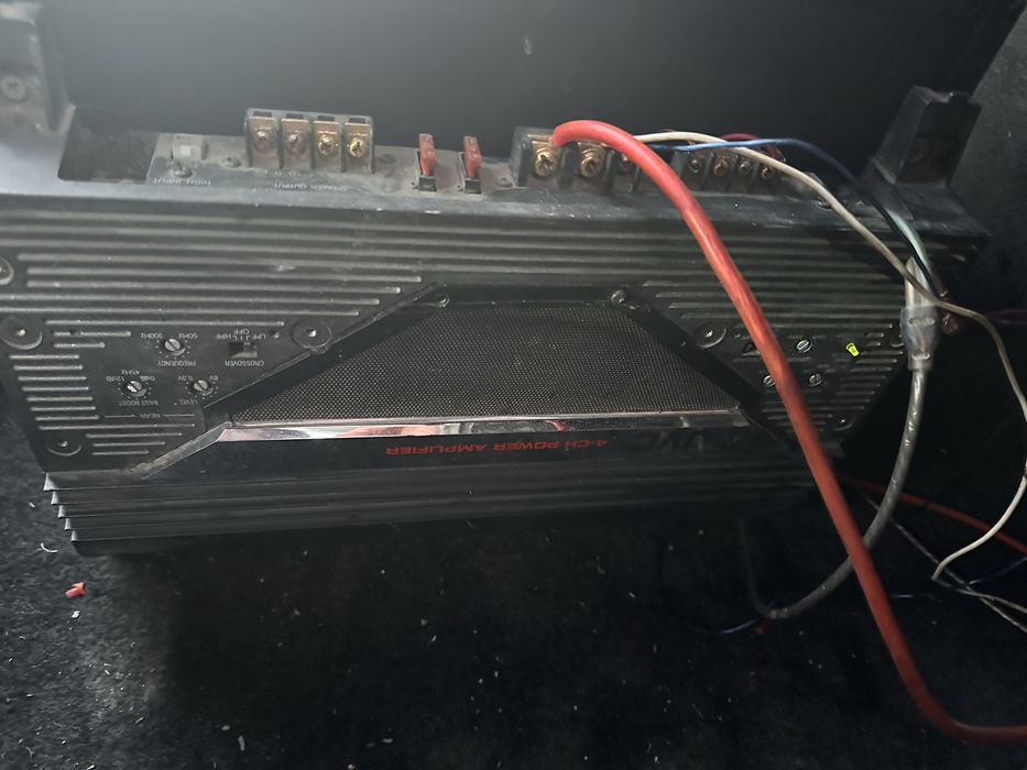 Продам сабвуфер.