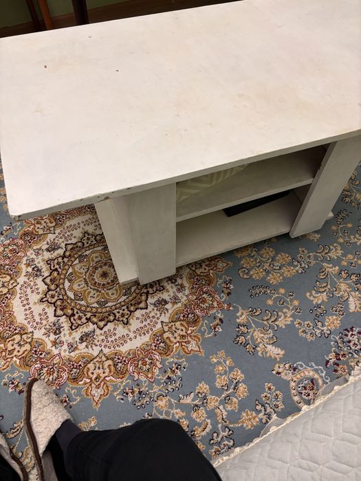 стол журнальный……..