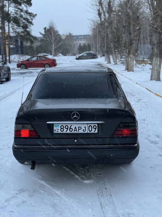 Mercedes-Benz E220  АКПП