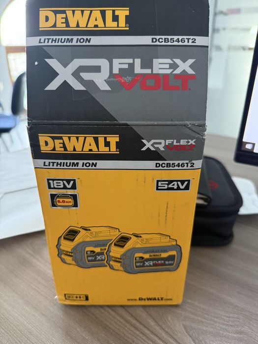 Pachet 2 acumulatori dewalt 54v 6a