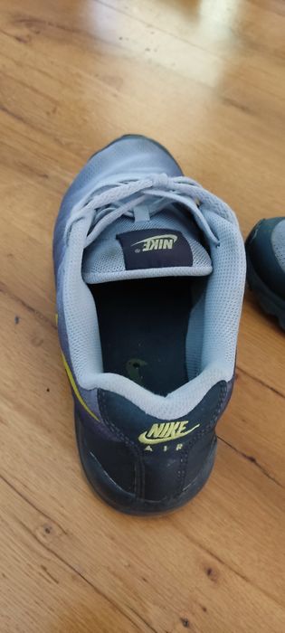 Маратонки Nike air