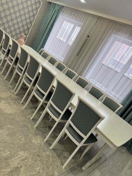 Продам стол в отличном состоянии