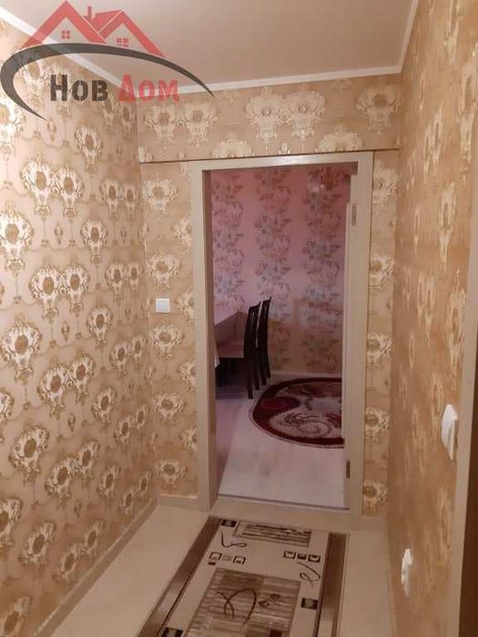 Дава се под наем Двустаен апартамент в Велико Търново, Център - 75 кв.м за 357 € - Снимка #14