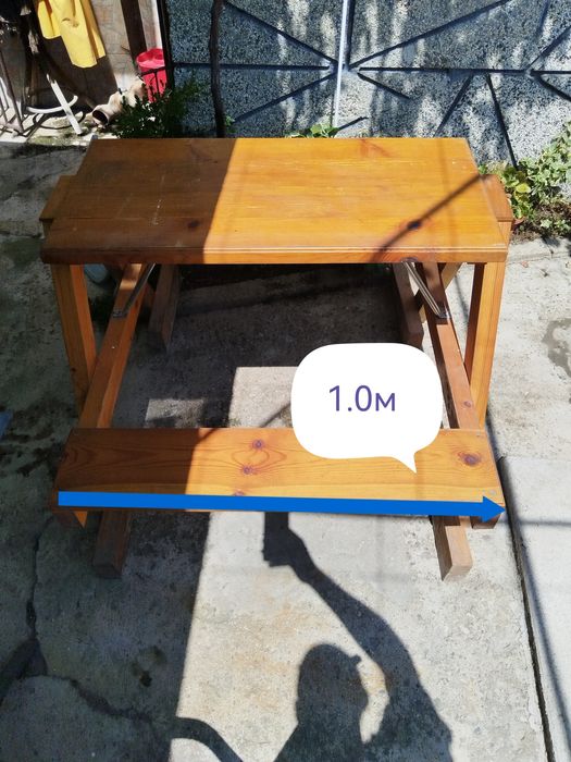 Градинска пейка с маса за отдих