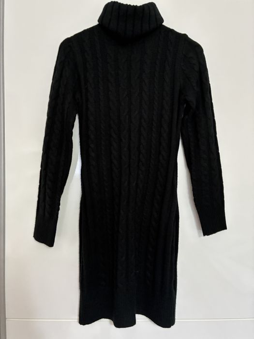 Дамска рокла SHIEN размер М 38