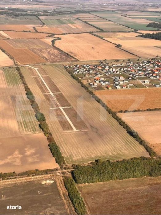 Teren intravilan 716,8 mp