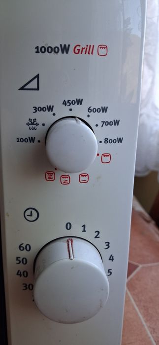 Микровълнова фурна "Електролукс