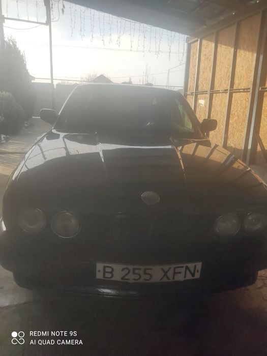 Продам машину BMW