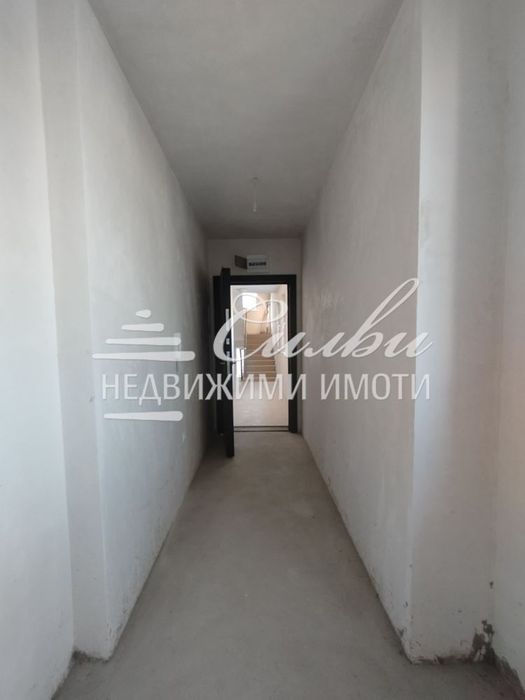 Продава се Тристаен апартамент в Шумен, Дивизионна болница - 135 кв.м за 1038 €/кв.м - Снимка #5