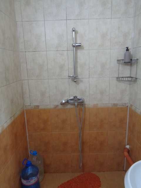 Дава се под наем Тристаен апартамент в Търговище, Център - 68 кв.м за 306 € - Снимка #9