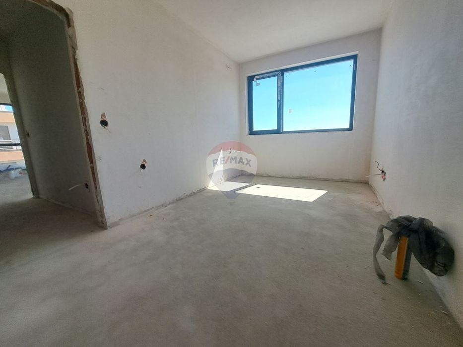 Продава се Двустаен апартамент в Варна, м-т Траката - 76 кв.м за 1435 €/кв.м - Снимка #6