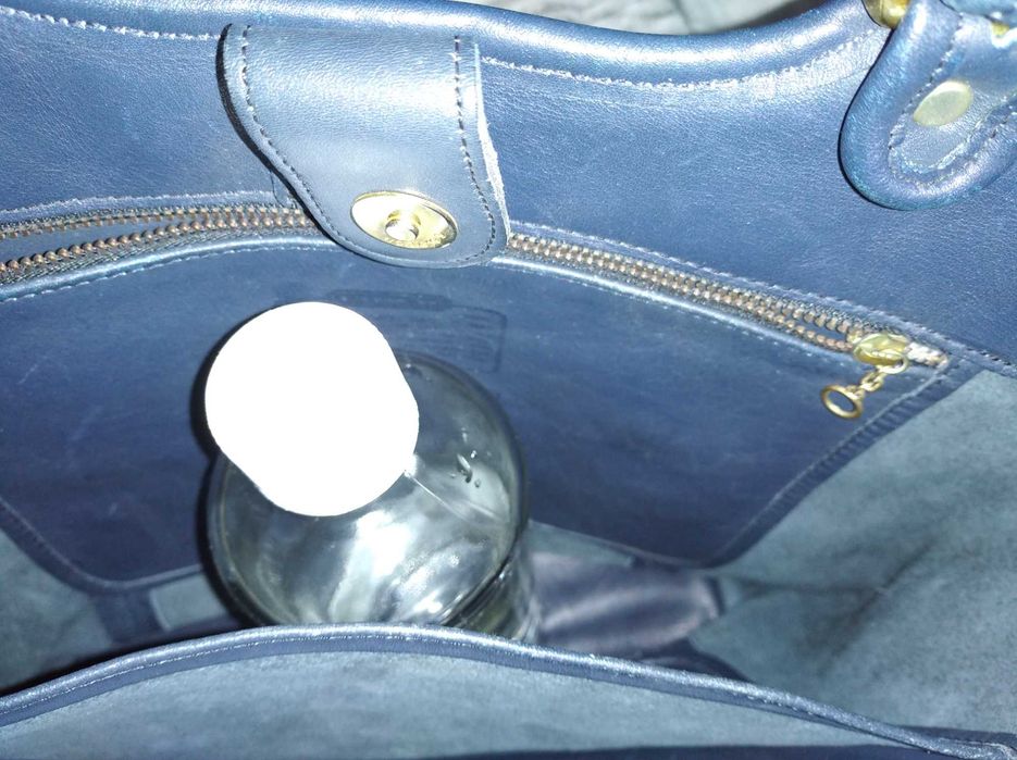 Дамска чанта от дебела естествена кожа