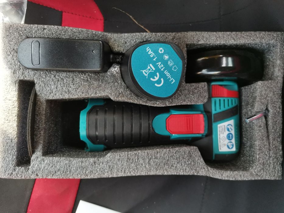 Нов малък ъглошлайф